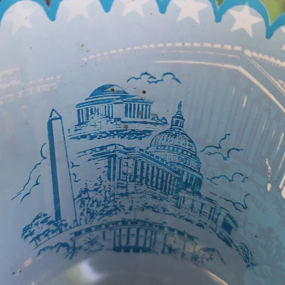 Vintage Washington DC Souvenir Bar Glass blue gold trim